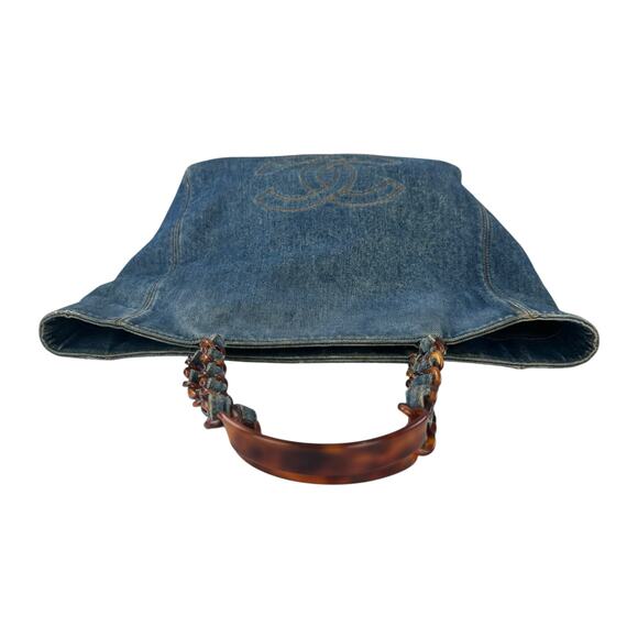 Chanel Vintage Denim Tote Bag - Picture 6 of 16